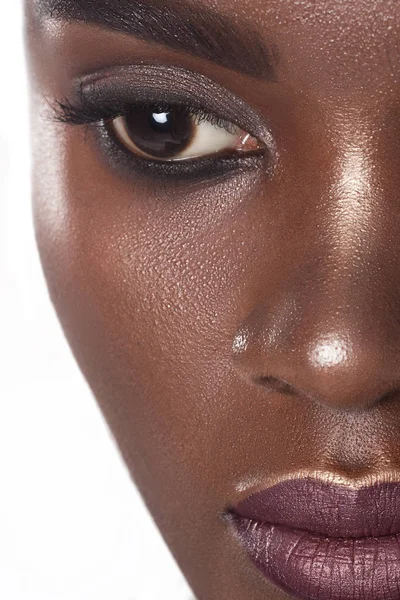 Młoda Piękna Czarna Kobieta Skóry Czyste Idealny Makijaż Piękno Portret — Zdjęcie stockowe