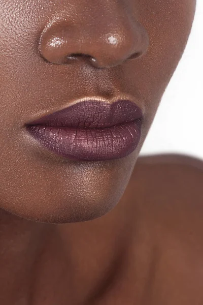 Lábios Jovem Bela Mulher Negra Com Pele Limpa Perfeita Beleza — Fotografia de Stock