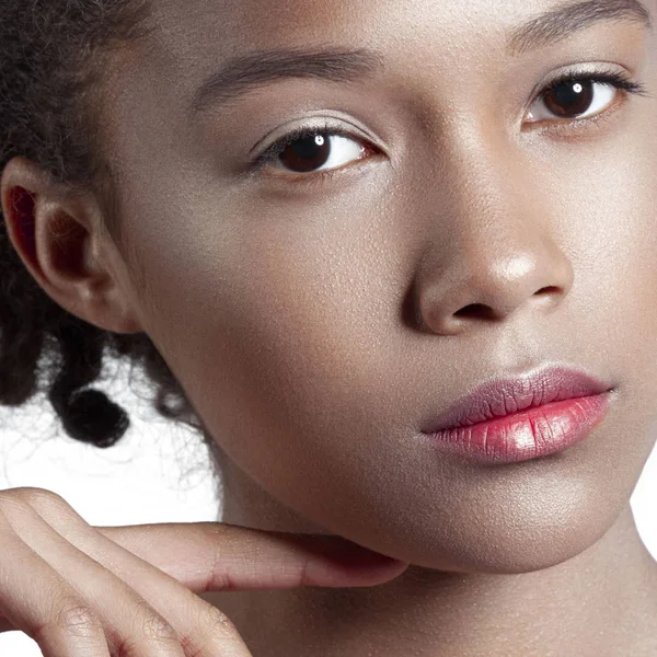 Junge Schöne Mädchen Mit Sauberer Perfekter Haut Nahaufnahme Schönheitsporträt — Stockfoto