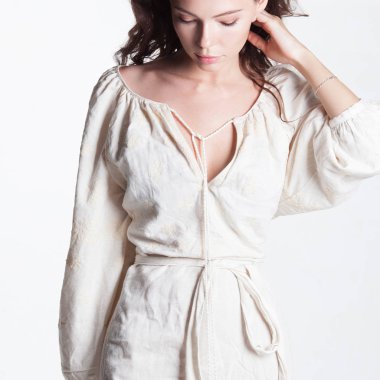 Temiz, mükemmel ciltli, genç ve güzel bir kadın. Güzel portre.