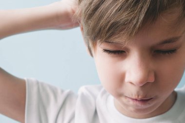 Memnun çocuk. Duygu kavramı