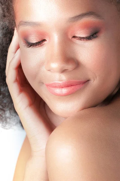 Young Beautiful Black Girl Clean Perfect Skin Close Beauty Portrait — Stock Photo, Image