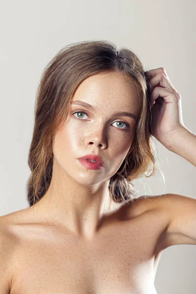 Fiatal Gyönyörű Tiszta Tökéletes Bőrrel Közelről Szépségportré — Stock Fotó