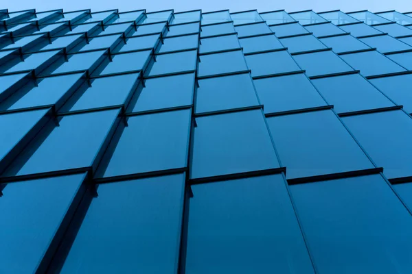 Repeating Pattern Buildings Glass Windows Blue Color View Bottom Vanishing — Stock Photo, Image
