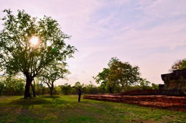 Khmer Tapınağı, eski tapınak adı Prasat Noan Koo, Angkor dönemi, Korat, Sung noen, Tayland - seyahat