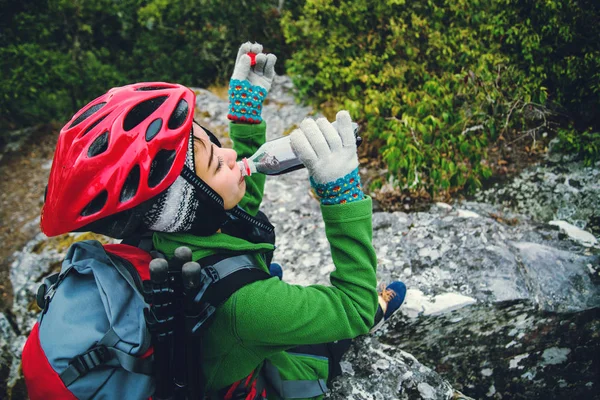 Donne asiatiche Fotografia di viaggio Natura. viaggio relax nel holid — Foto Stock