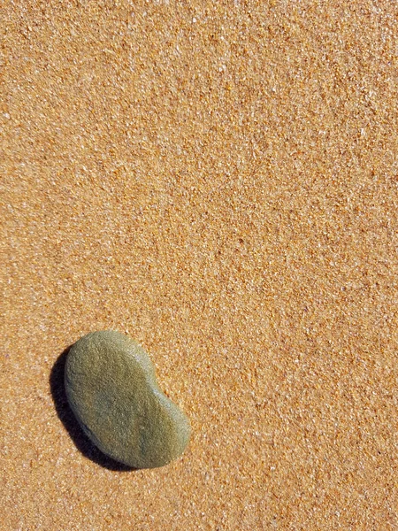 Single Stone Sand Background — Stock Photo, Image
