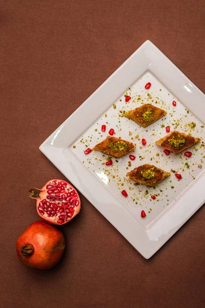 Namoura Basbousa Een Stroop Gedrenkt Arabische Griesmeel Cake — Stockfoto