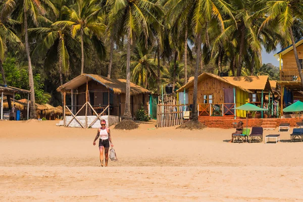 Agonda Beach India Goa Március 2018 Turista Élvezte Szörf Homok — Stock Fotó