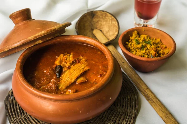 Goan Zeevruchten Curry Traditioneel Geserveerd Met Kokum Sap Kleine Garnalen — Stockfoto