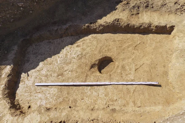 Mancha Arqueológica Marcação Solo Alguns Achados Existentes Túmulo Algo Semelhante — Fotografia de Stock