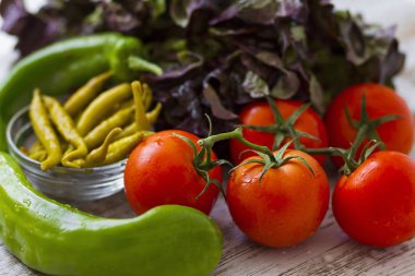 Taze sebze: biber, domates, letuce İspanya'dan