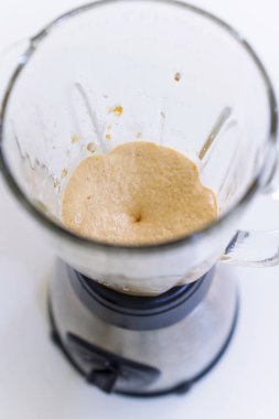 Taze papaya güler yüzlü bir ev blender dan