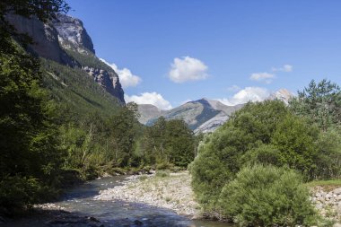 Ordesa milli park alanında Pyrenees, İspanya