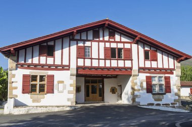 Fransa'nın güneyinde ki Sare bask kasabası 