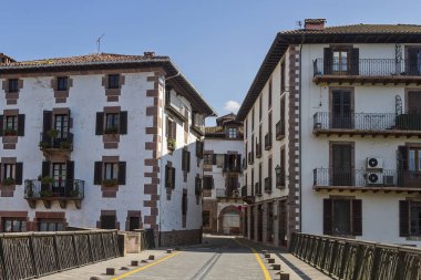 Navarra eyaletinde ki Elizondo bask kasabası, İspanya