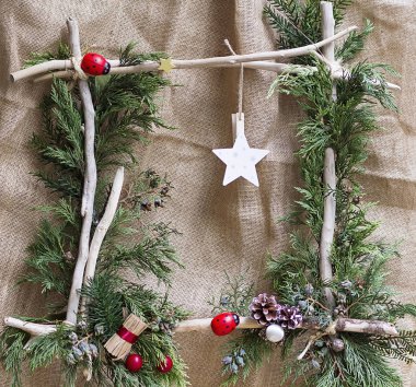 Doğal malzemelerle yapılan Noel süsleri