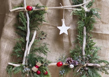 Doğal malzemelerle yapılan Noel süsleri