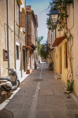 Oldukça dar şeritte eski kasaba Rethymno, Girit, Yunanistan, Avrupa