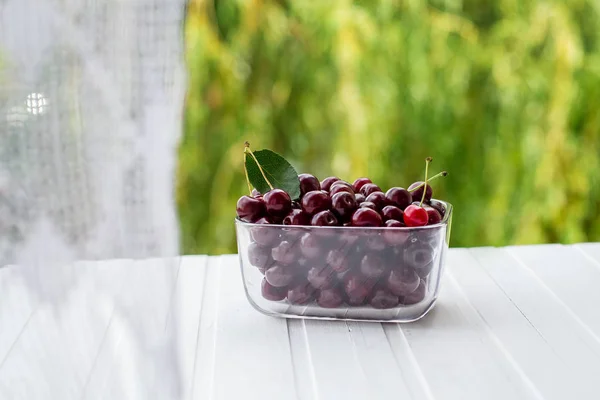 Red Currants Berries White Table Organic Fruits — Stock Photo, Image