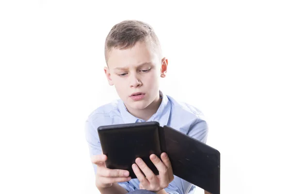 Young Child Reading Strained Book Reader White Background — Stock Photo, Image