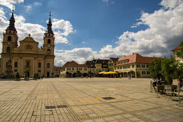 Lugar Mercado Ludwigsburg Com Igreja — Fotografia de Stock