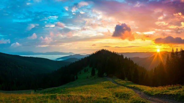 Maravilloso Amanecer Las Montañas — Foto de Stock