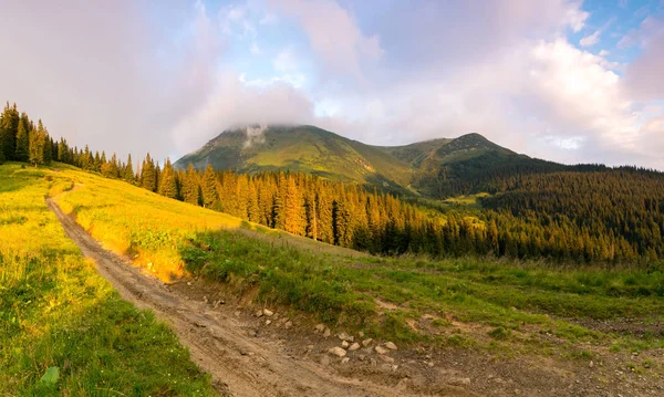 Maravilloso Amanecer Las Montañas — Foto de Stock