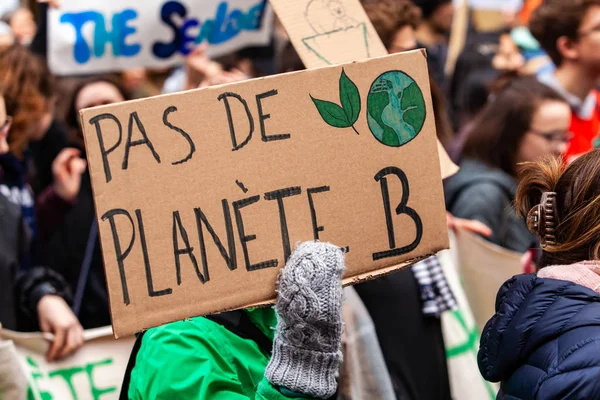 Sinal francês realizado durante o comício ecológico — Fotografia de Stock