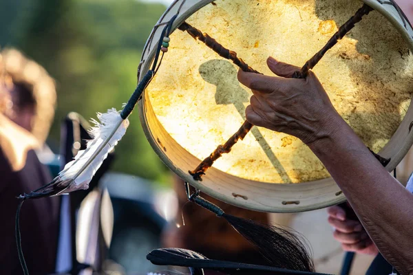 Sacred drums during spiritual singing. — Stock Photo, Image