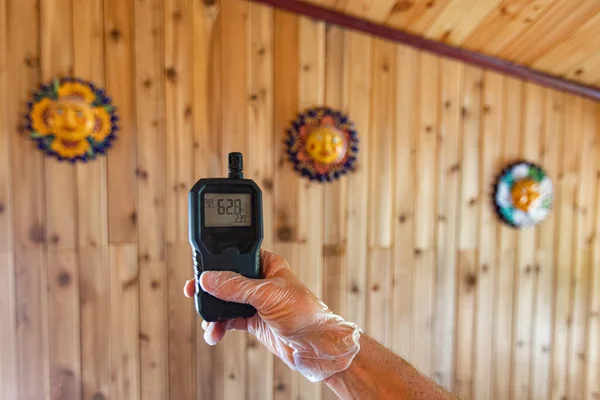 Pruebas de calidad de aire y humedad en interiores (IAQ) . — Foto de Stock