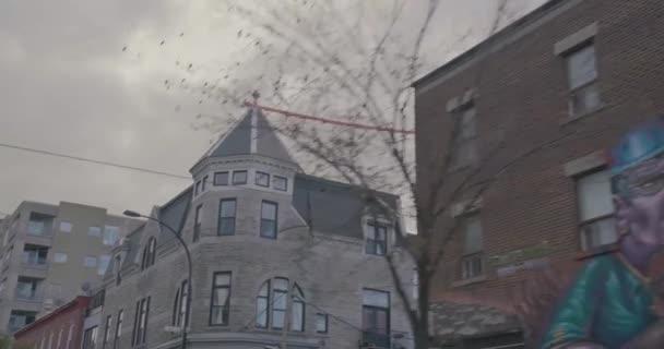 Rachel Street buildings vue sur les façades. — Video
