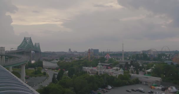 Pemandangan dari Jembatan Jacques Cartier. — Stok Video