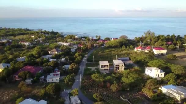 Drohnen in Treasur Beach, Jamaika. — Stockvideo