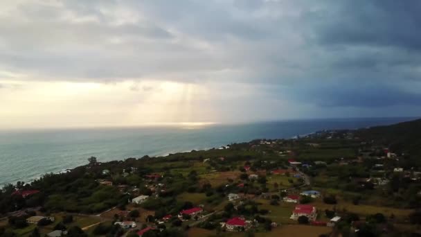 Droning i Treasur Beach, Jamaica. — Stockvideo