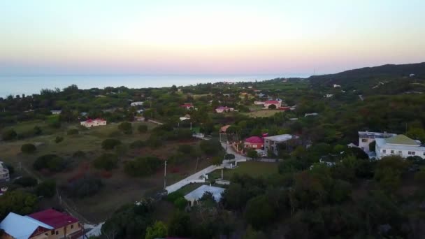 Droning em Treasur Beach, Jamaica — Vídeo de Stock