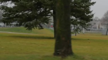 Sabahın erken saatlerinde halk parkı
