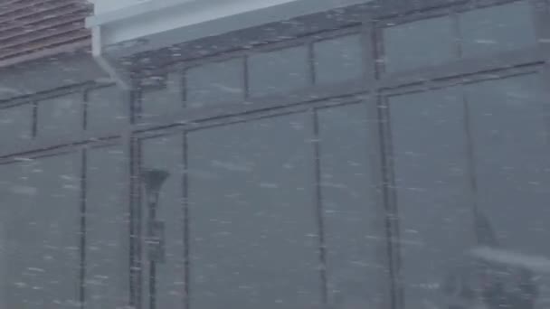 Vinter snöstorm i centrum — Stockvideo