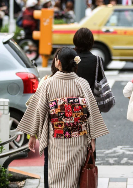 2009 Tokio Japan Junge Frau Mit Nationalkleidung Nationale Merkmale Japans — Stockfoto