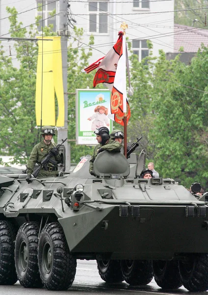 2012 モスクワ ロシア 勝利の日のお祝い モスクワの中央通りの つの特別な装置のパレード — ストック写真