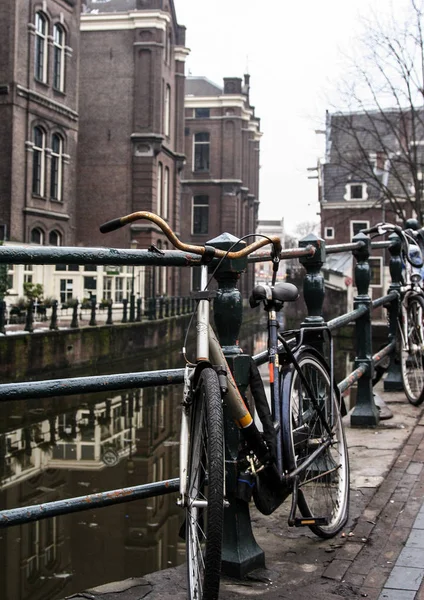 Bicycles Bridge Amsterdam Winter Cityscapes Amsterdam Sights Holland — Stock Photo, Image