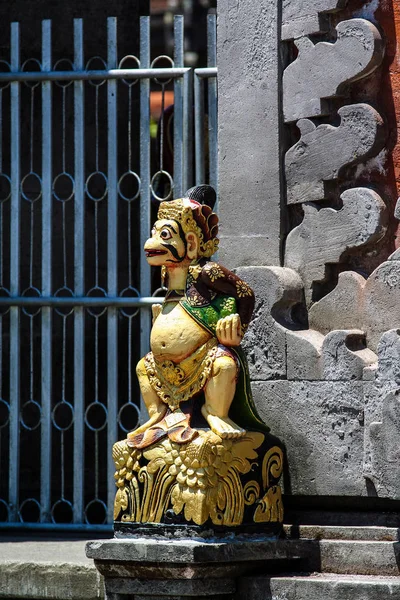 Een Oude Stenen Sculpturen Ubud Bezienswaardigheden Van Indonesië Reis Rond — Stockfoto