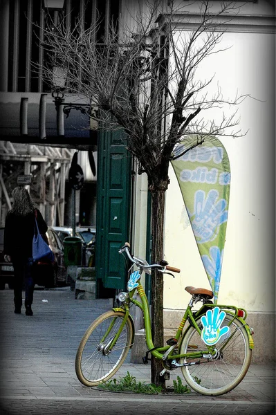 2014 Budapest Hungary Bicycle Street Cityscape Budapest — Stock Photo, Image