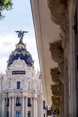 2017.05.31, Madrid, İspanya. İspanya mimarisi. Madrid mimarisi. İnsanlar Madrid sokak.