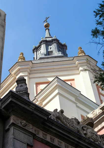 2017 Madrid Spanien Arkitekturen Spanien Arkitekturen Madrid Personer Madrid Street — Stockfoto