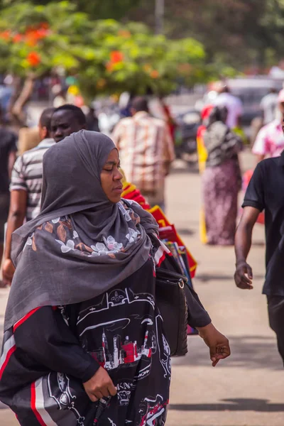 2018 Stone Town Zanzíbar Tanzania Viajar Por África Turistas Lugareños — Foto de Stock