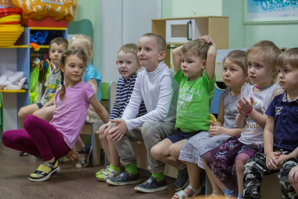 2019Moskau Russland Kindergruppe Kinderhof Happy Birthday Party Eines Kleinen Jungen — Stockfoto