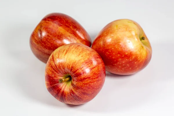 Pommes Rouges Attente Être Mangé Sur Table Cuisine — Photo