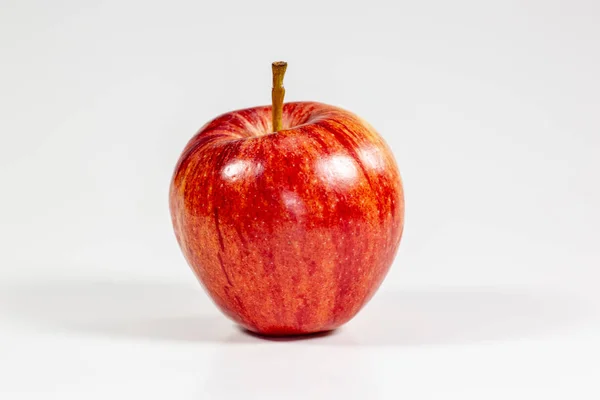 Красное Яблоко Ждет Съели Кухонном Столе — стоковое фото
