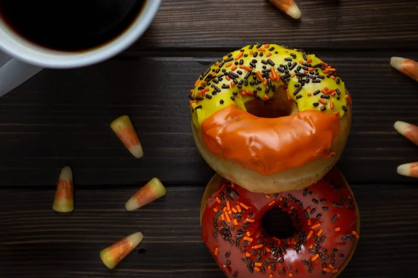 Halloween Autumn Colored Tasty Colorful Donuts Served Breakfast Kitchen Table — Stock Photo, Image